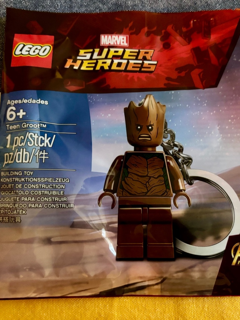 LEGO Marvel Super Heroes "Teen Groot Keychain" UNOPENED polybag 5005244